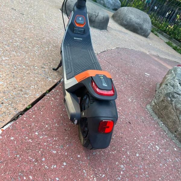 Segway Ninebot KickScooter P65E e-roller RTH-Shop.hu