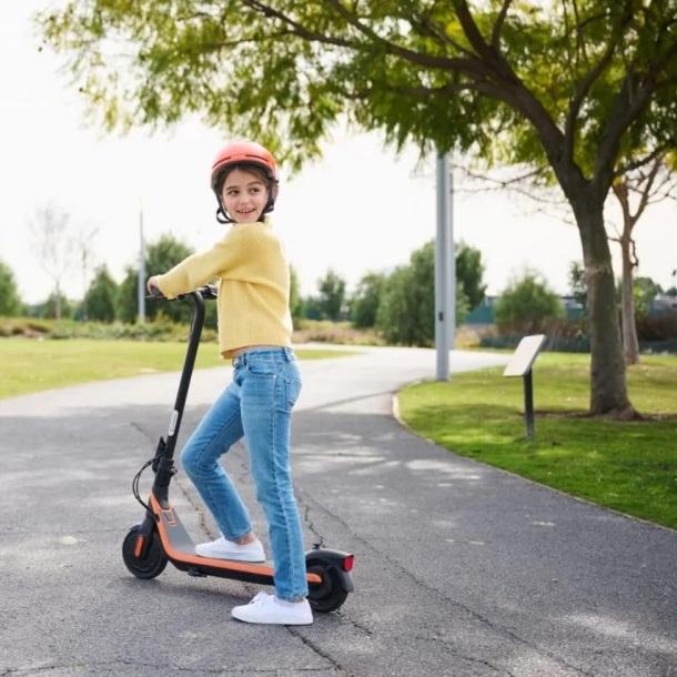 Segway Ninebot eKickscooter C2 gyerek e-roller RTH-Shop.hu